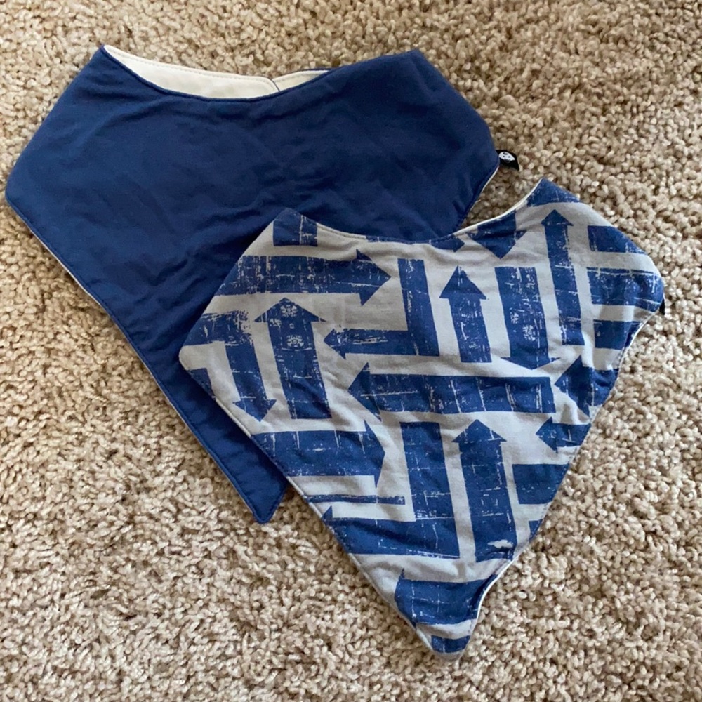 Never used! Sweet Bamboo Bandana Baby Bibs